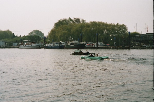 imm018_20.jpg