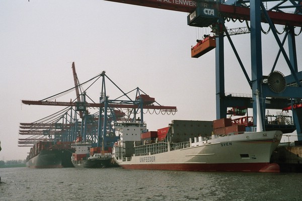 imm026_28.jpg