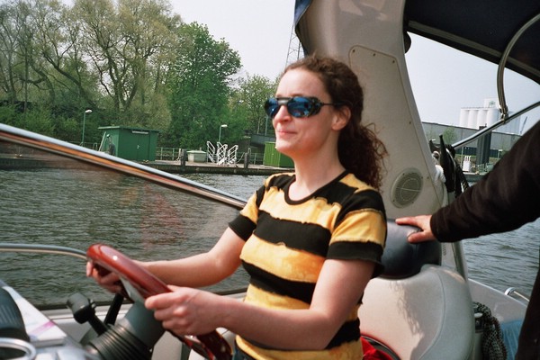 imm028_30.jpg